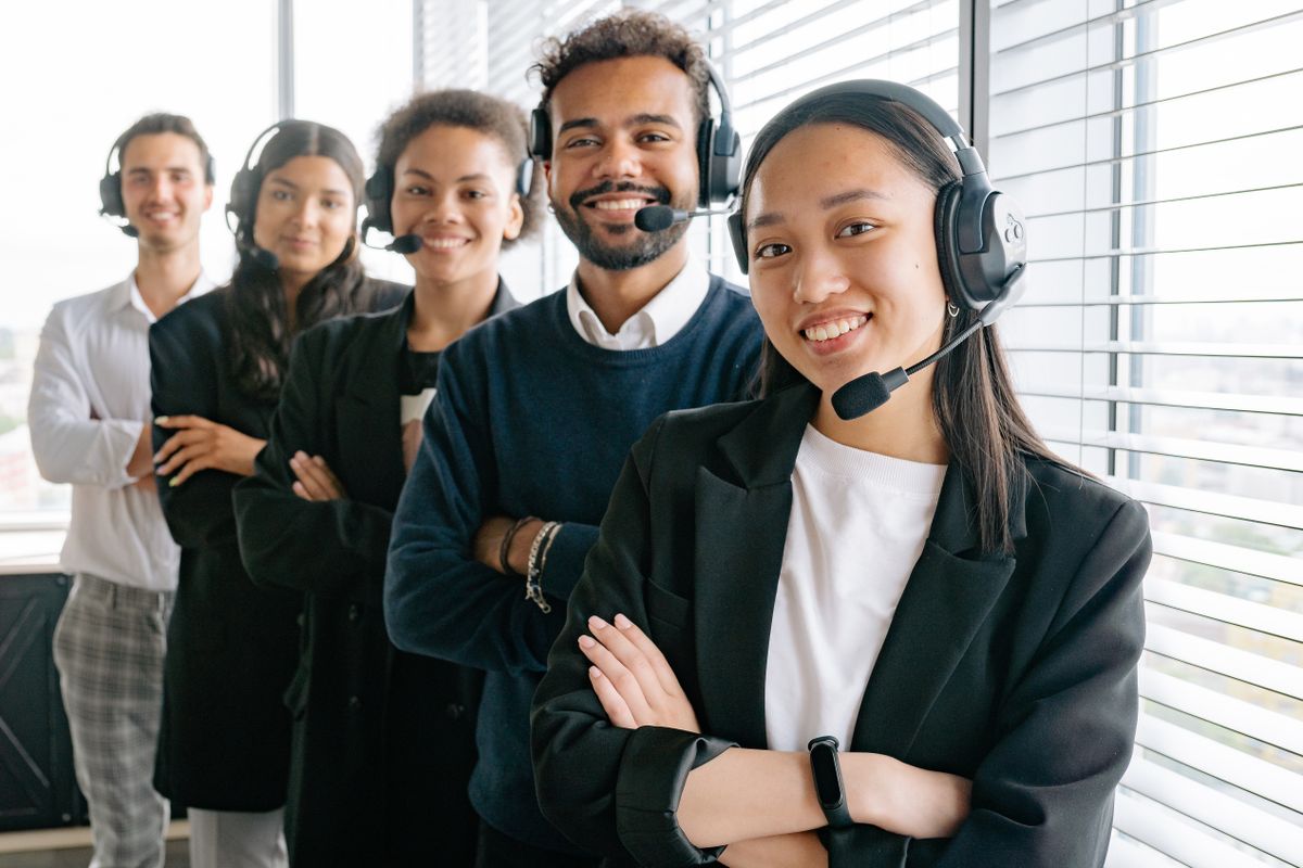 Atendentes especialistas prontos para usar